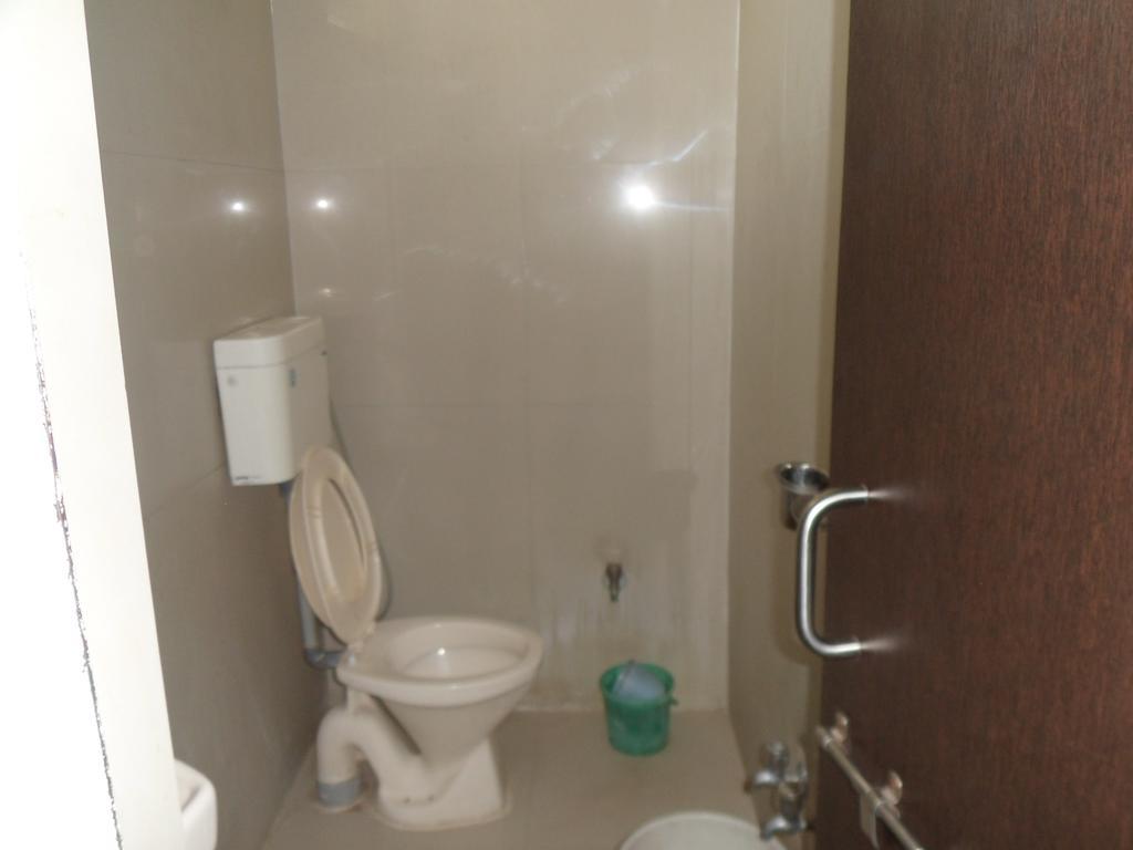 Hotel Atithi Ahmedabad Habitación foto